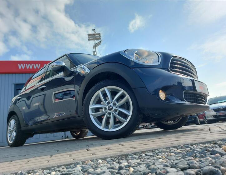 Mini Countryman 33