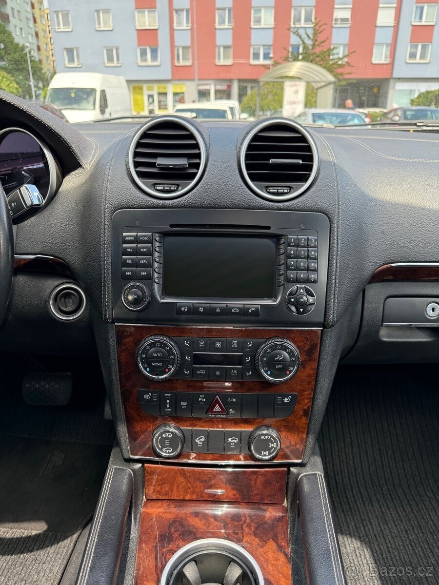 Mercedes-Benz GL