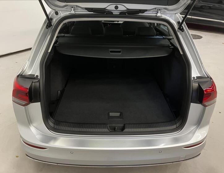 Volkswagen Golf 21