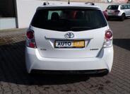 Toyota Verso 5