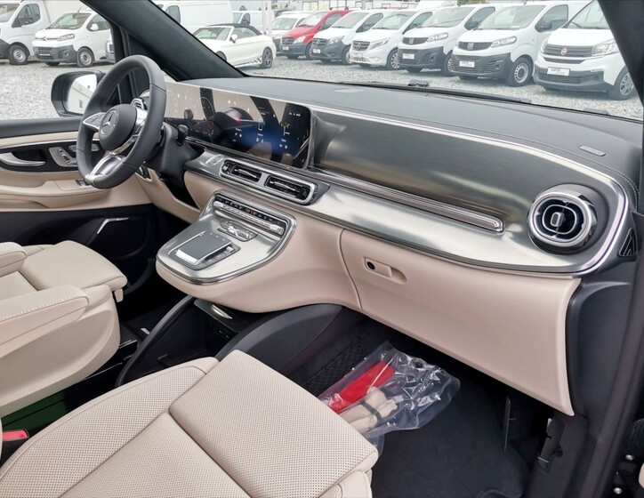 Mercedes-Benz Třídy V 8