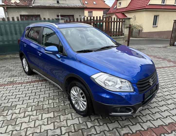 Suzuki SX4 S-Cross 1