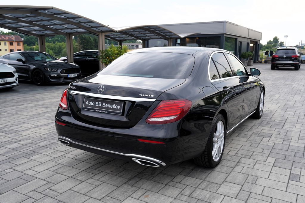 Mercedes-Benz Třídy E