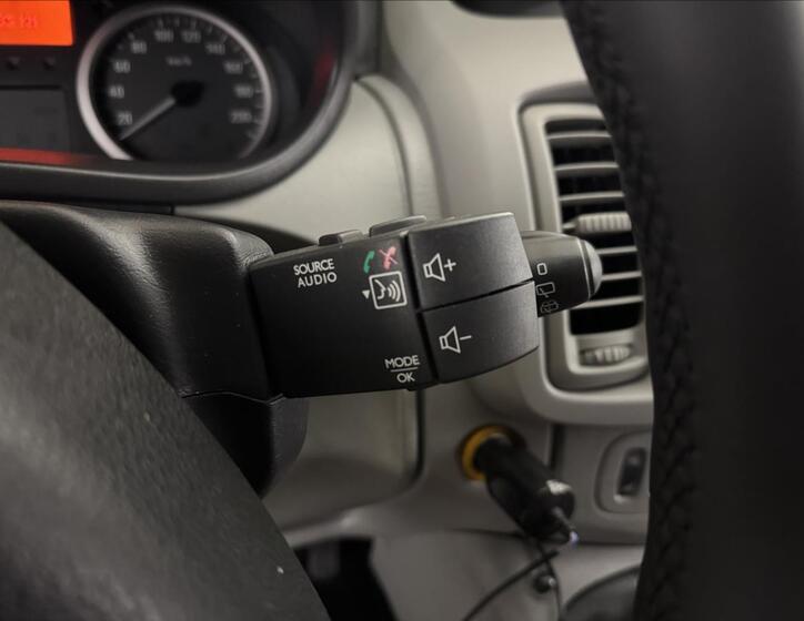 Opel Vivaro 12