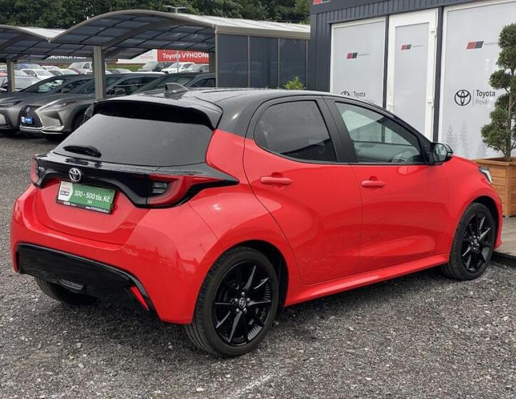 Toyota Yaris 7