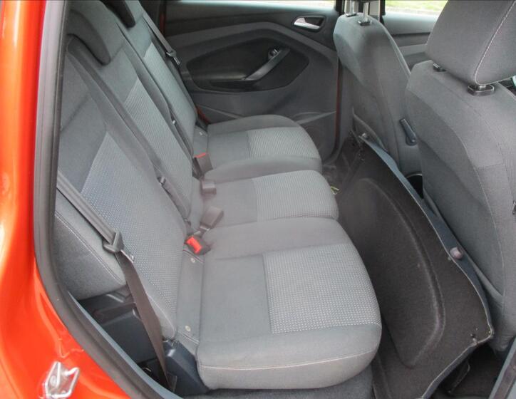 Ford C-MAX 10
