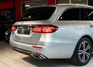 Mercedes-Benz Třídy E 8