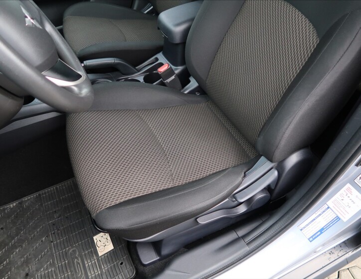 Mitsubishi ASX 20