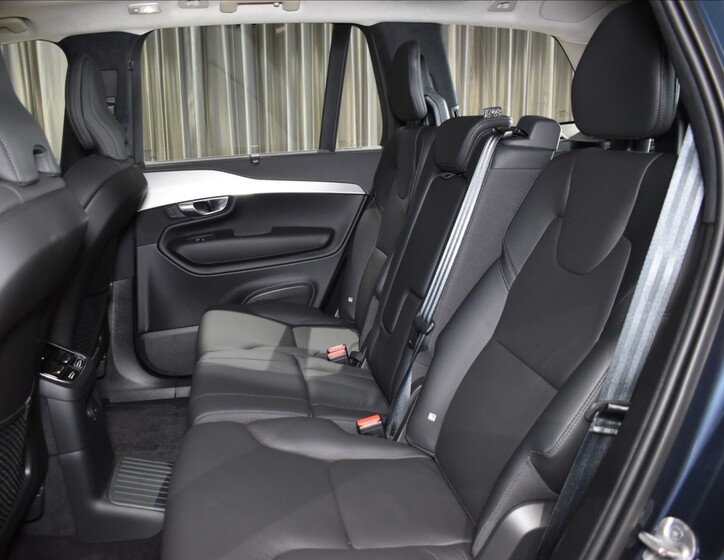Volvo XC90 7