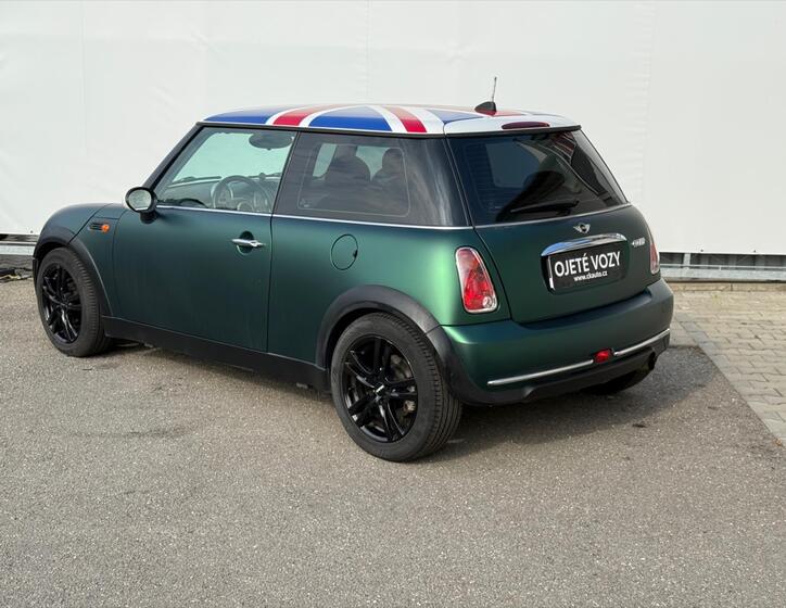 Mini Cooper 4