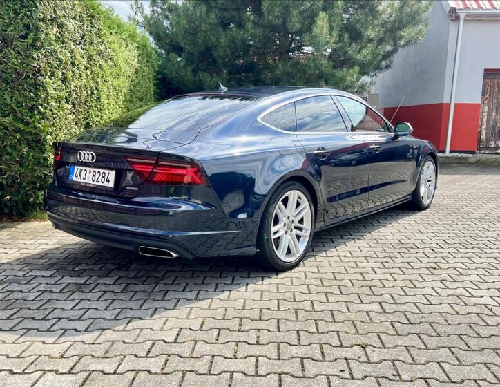 Audi A7 6