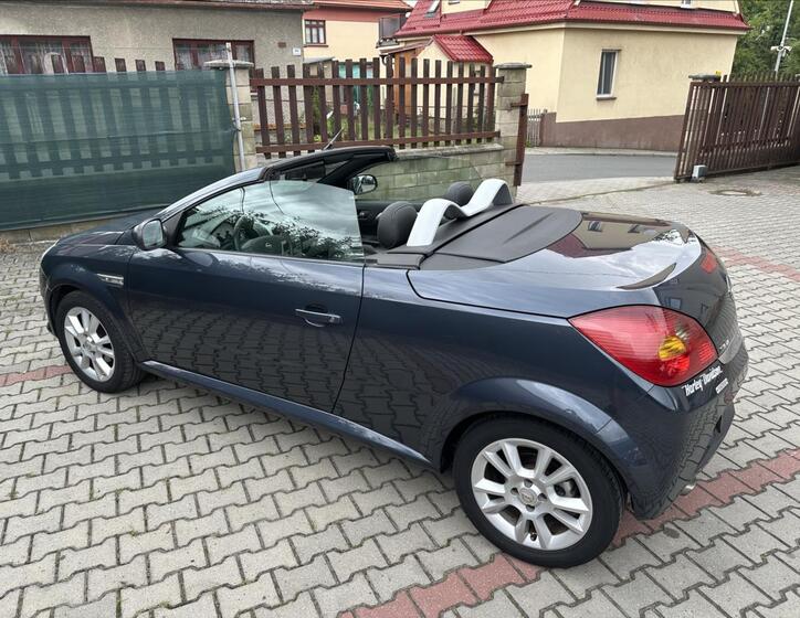 Opel Tigra 10