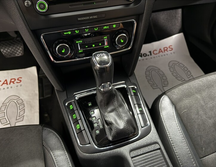 Škoda Superb 14