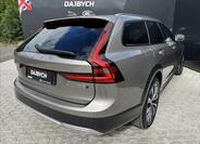Volvo V90 7
