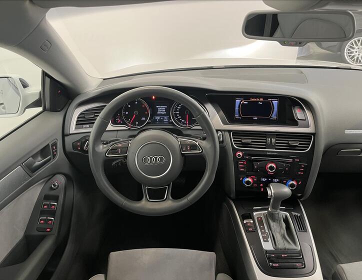 Audi A5 5