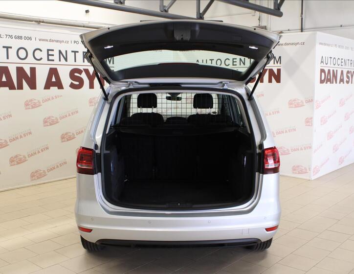 Volkswagen Sharan 7