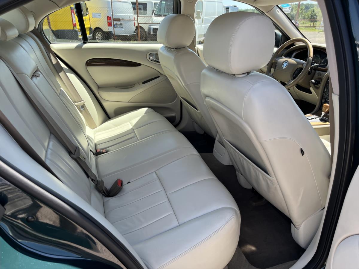 Jaguar S-Type