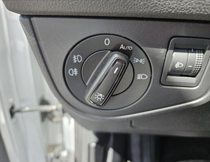 Volkswagen Polo 19