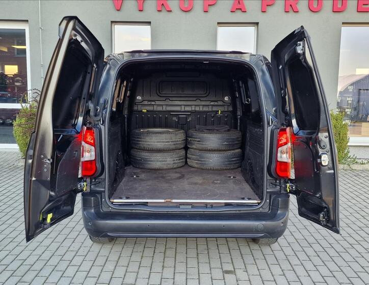 Opel Combo 38