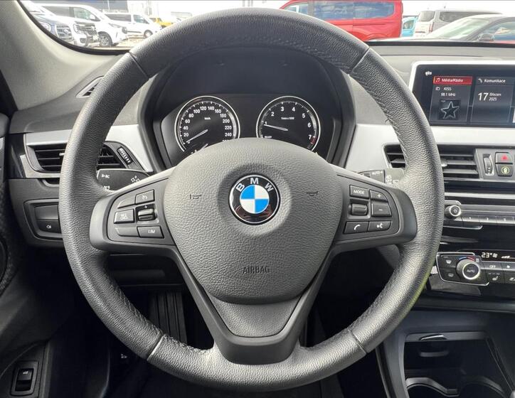 BMW X1 22