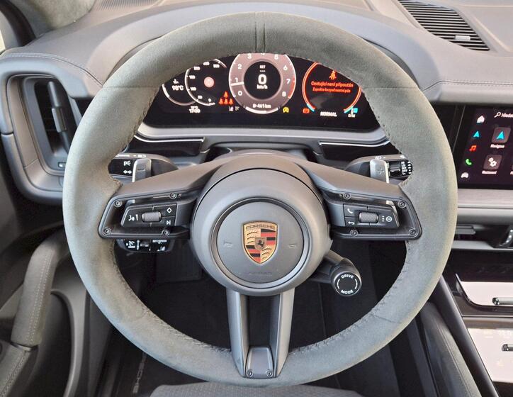 Porsche Cayenne 18