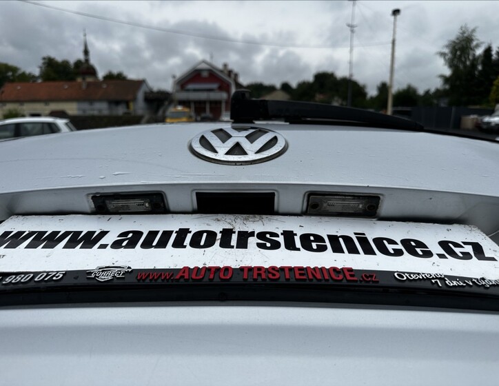 Volkswagen Touran 13