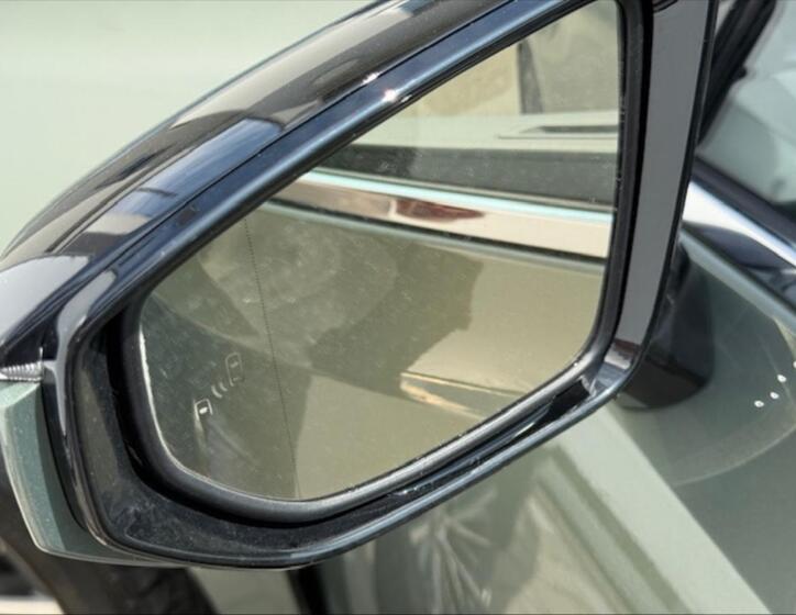 Lexus ES 300h 24