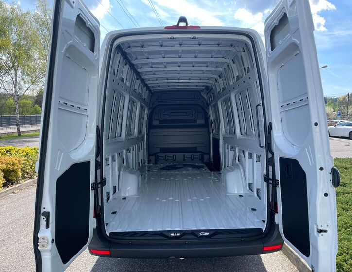 Mercedes-Benz Sprinter 7