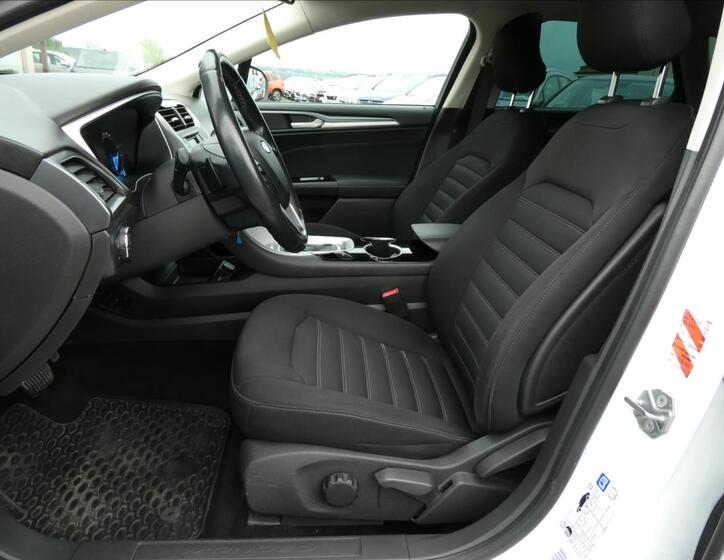 Ford Mondeo 16