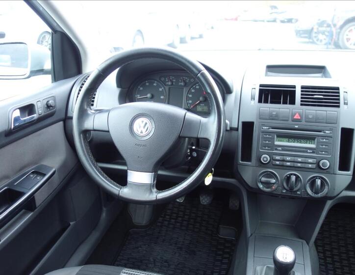 Volkswagen Polo 19