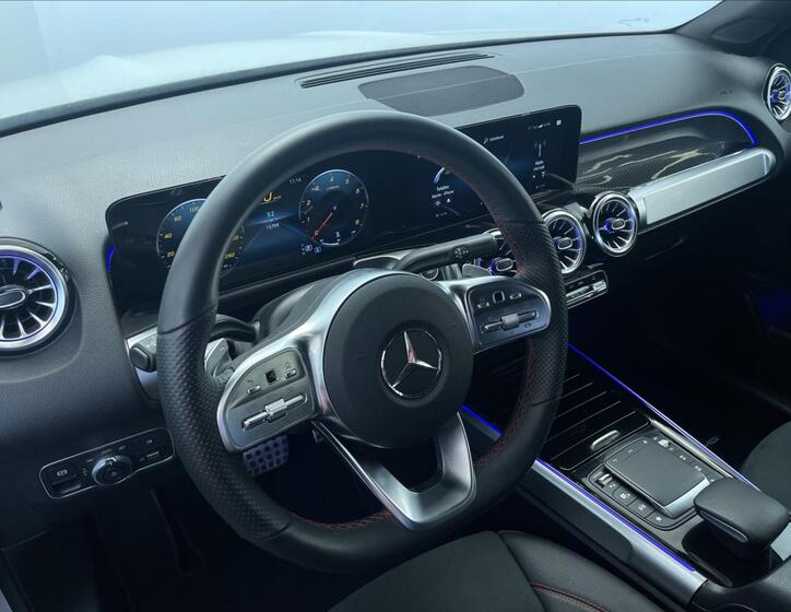 Mercedes-Benz GLB 9