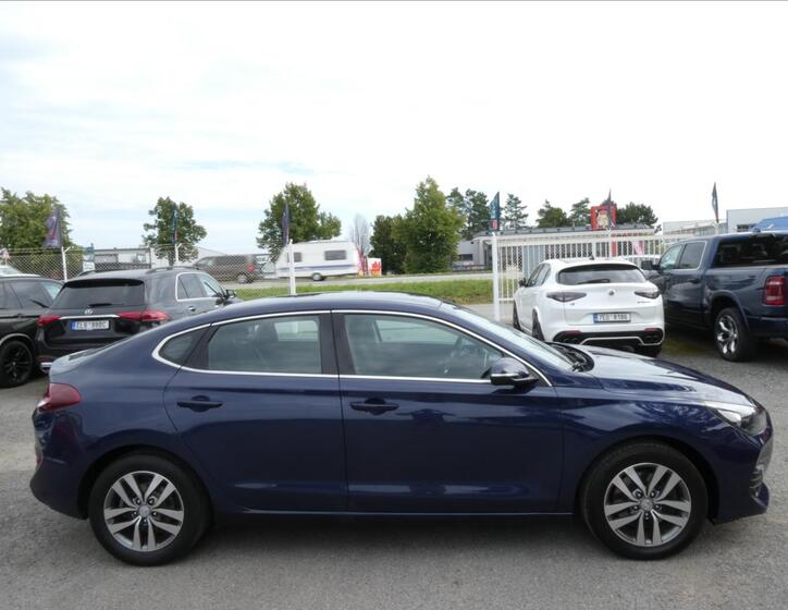 Hyundai i30 11