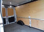 Ford Transit 18