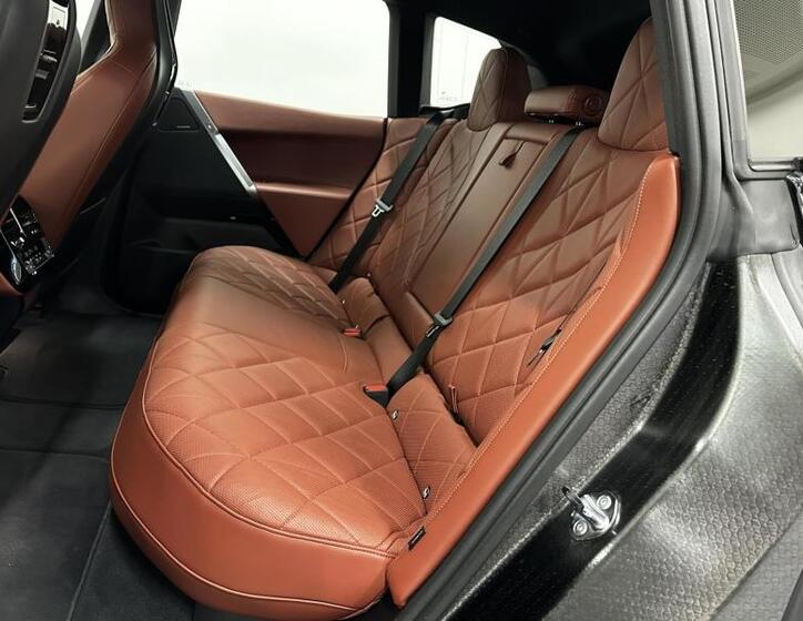 BMW iX 10