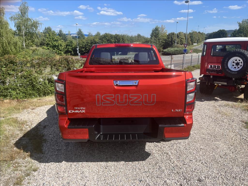 Isuzu D-Max