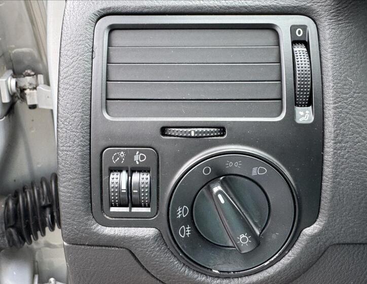 Volkswagen Golf 43