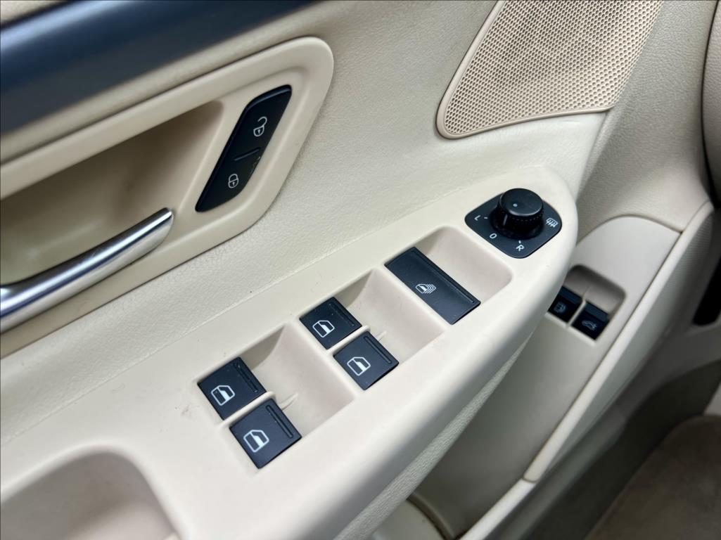 Volkswagen EOS