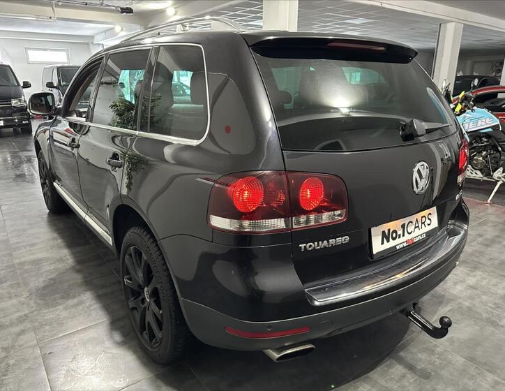 Volkswagen Touareg 4