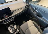 Hyundai i30 18