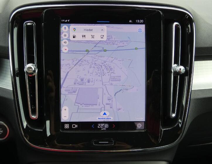 Volvo XC40 15
