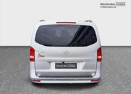 Mercedes-Benz Vito 4