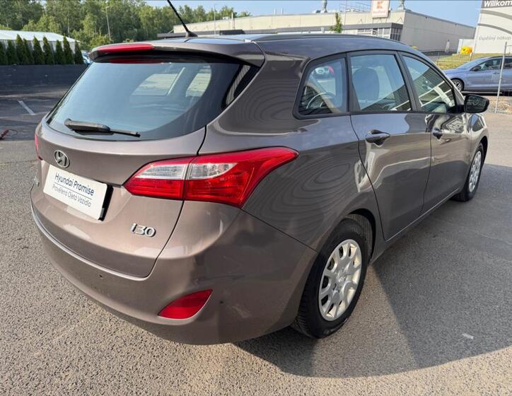 Hyundai i30 9