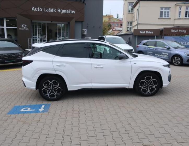 Hyundai Tucson 8