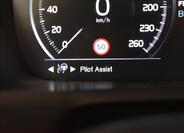Volvo XC90 27