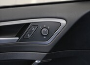 Volkswagen Golf 14