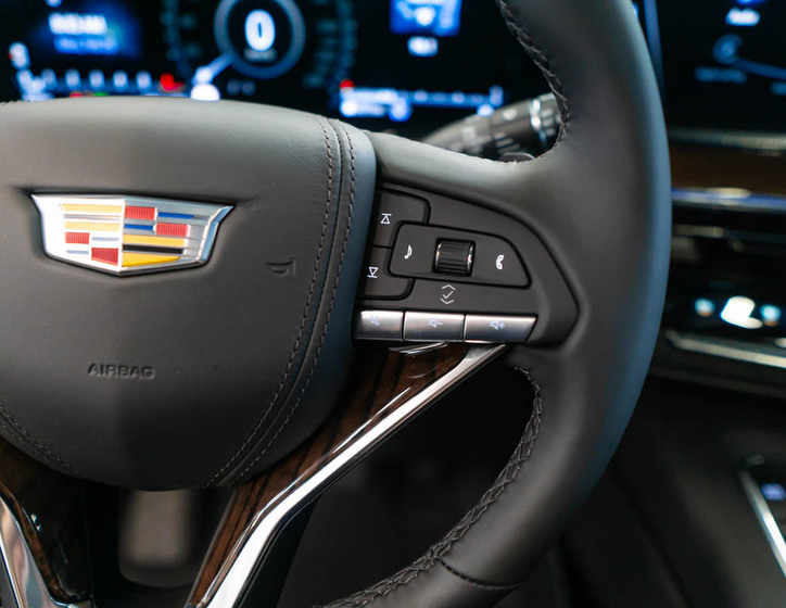 Cadillac Escalade 23