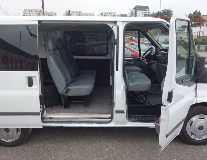 Ford Transit 13