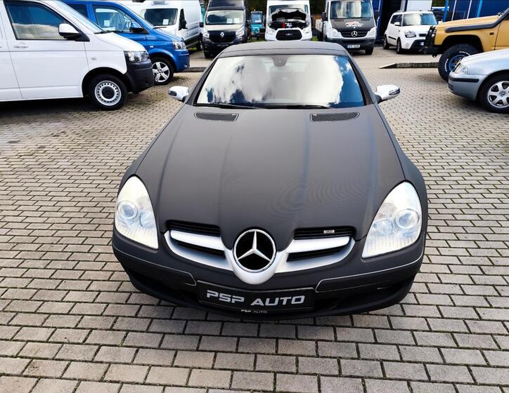 Mercedes-Benz SLK 13