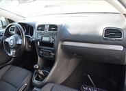 Volkswagen Golf 21