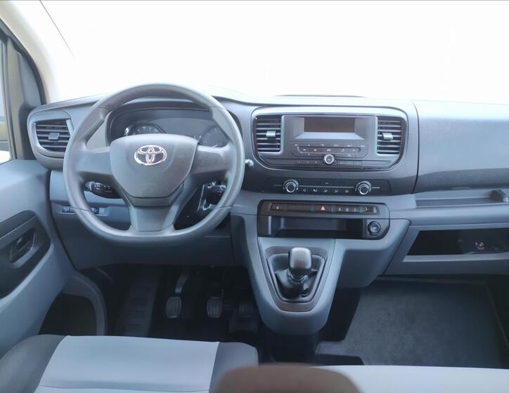 Toyota ProAce 12
